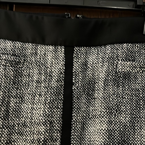 Talbot’s winter skirt. Looks like wool. Black and white. Size 14P - Picture 3 of 10